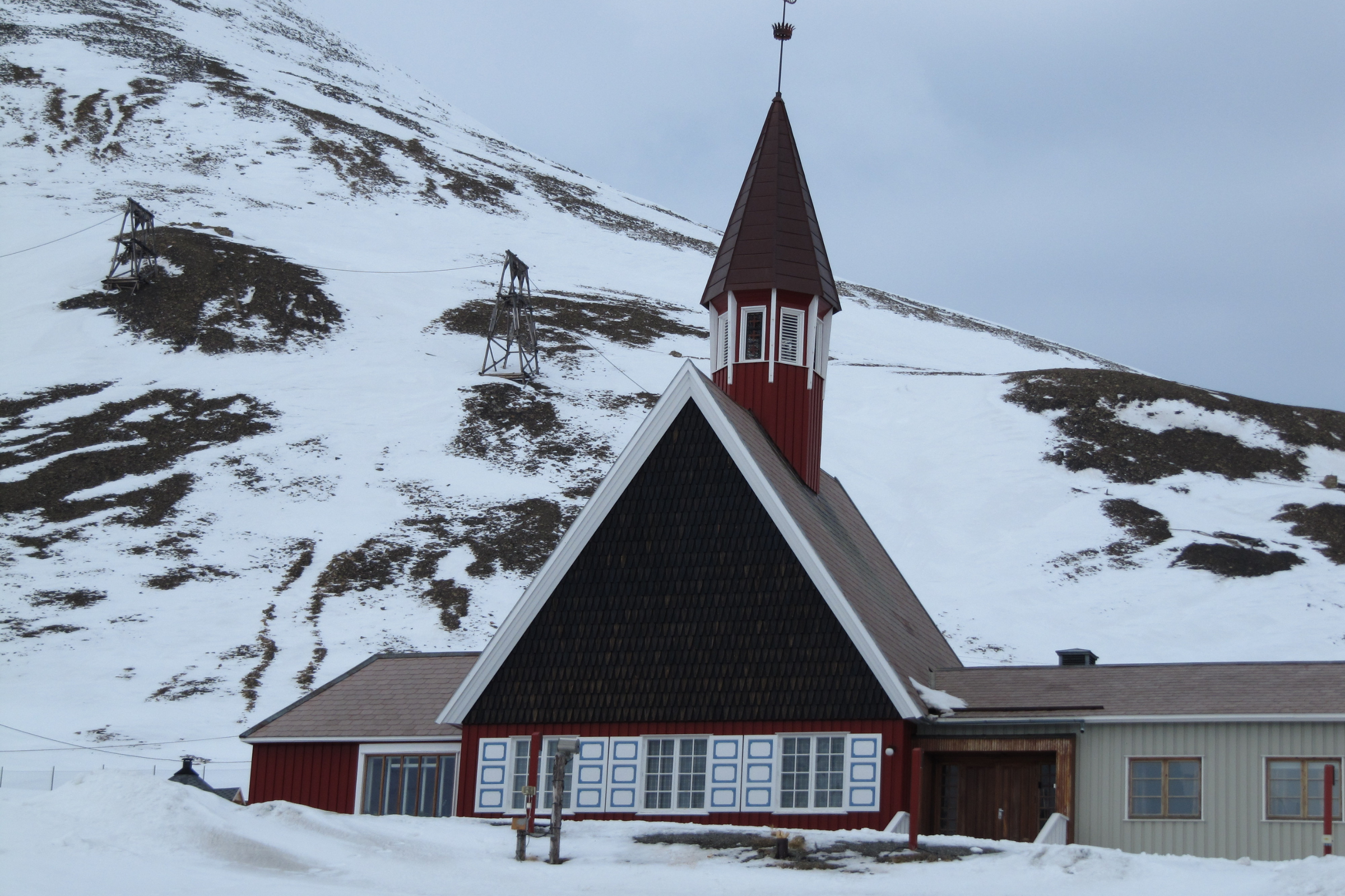 kongsbreen, spitsbergen.webp